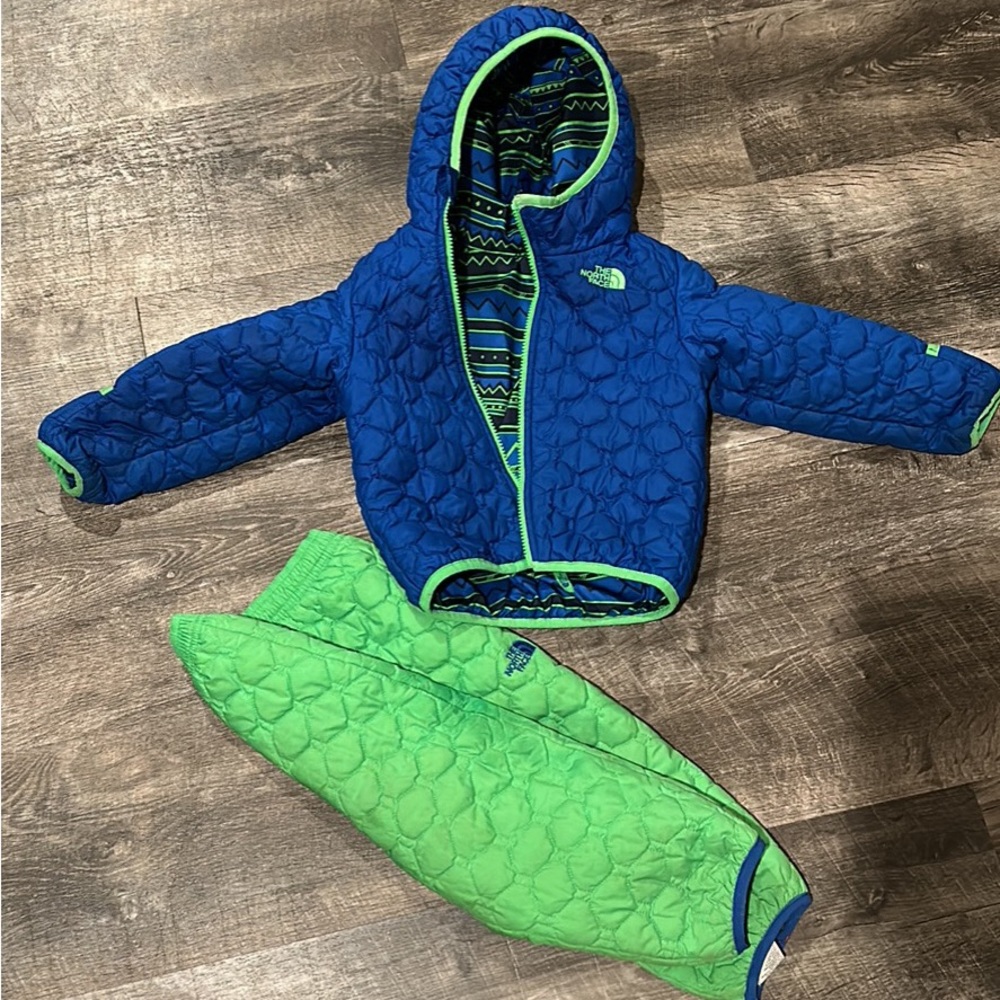 2T The North face